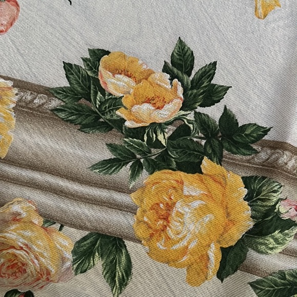 Mantero collection MII silk scarf - Picture 6 of 8